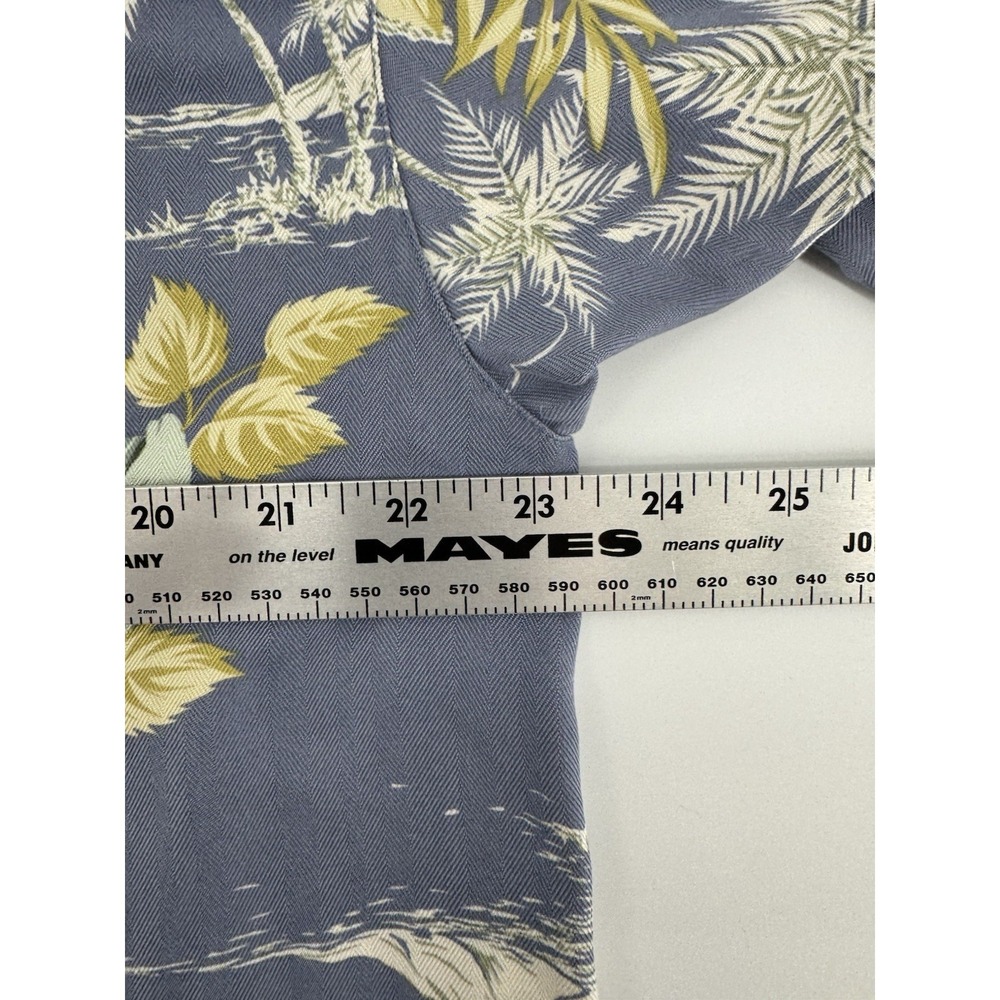 Tommy Bahama Hawaiian Shirt Men's Size L 100% Silk Floral Tropical Beach Aloha - Picture 8 of 9